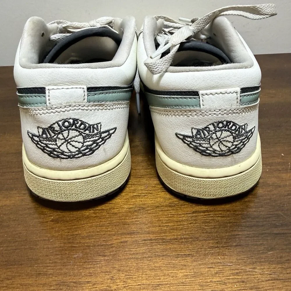 Air Jordan 1 Low Women’s Size 9.5 Anthracite / Jade Smoke Sail - Picture 5 of 10